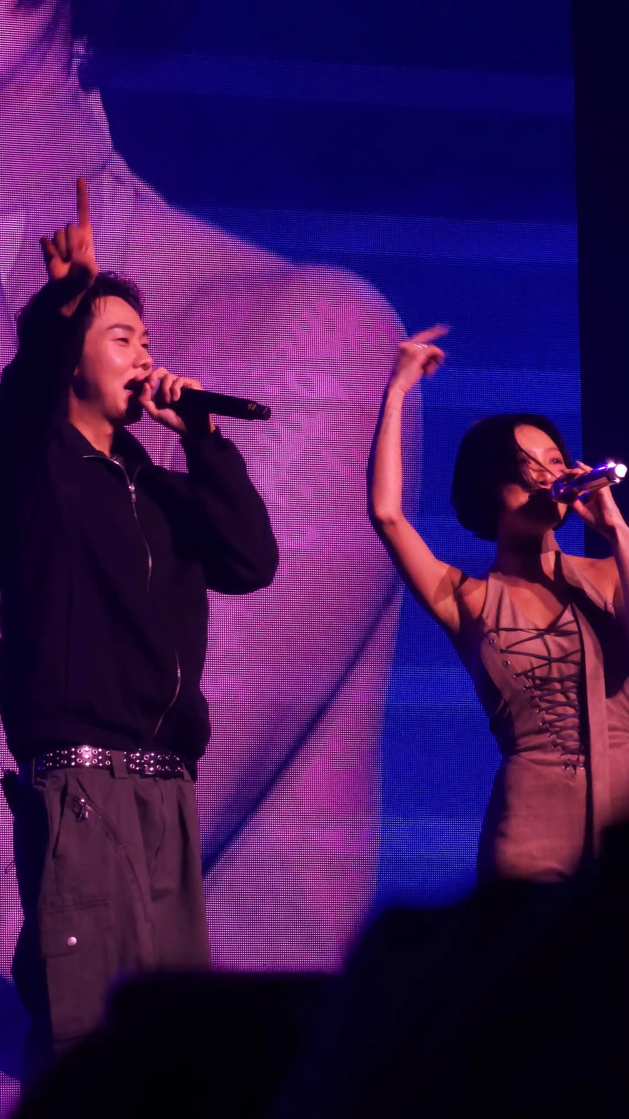 沒想到能聽到現場的 주지마