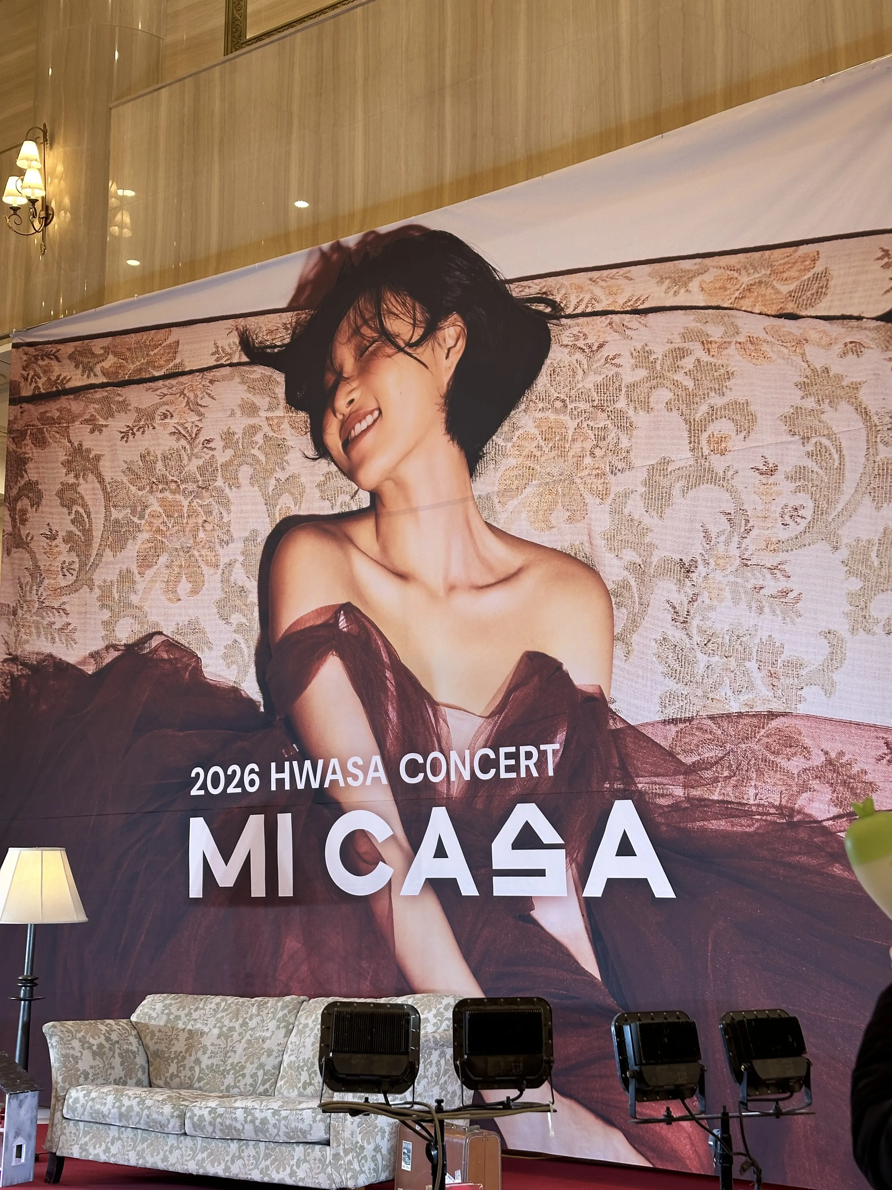 場內居家風格佈景的拍照主視覺